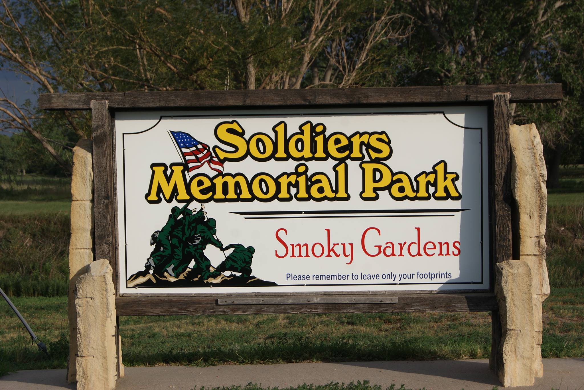 Smoky Gardens Banner Image